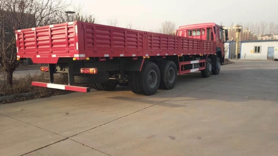 Sinotruk HOWO Flatbed Cargo Truck 8*4 12 wheeler Heavy Van