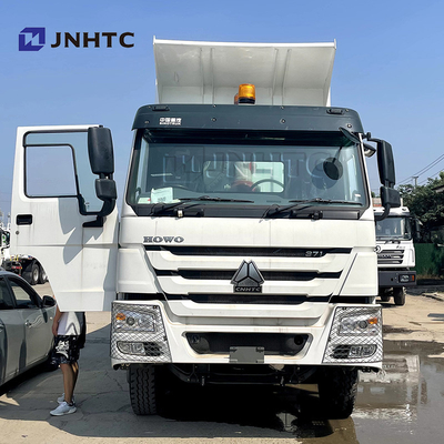 Sinotruk Howo Benz White Dump Truck 50T 12 wheels Right Hand Drive New Model