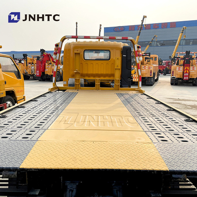 Sinotruk HOWO 4x2 5TON Light Duty Commercial Trucks Flatbed Wrecker Tow Truck