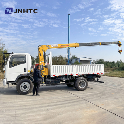 6 Ton Crane Truck 4x2 6wheels Truck With Straight Arm Crane HOWO Light Duty 3-8 Ton Cargo Truck