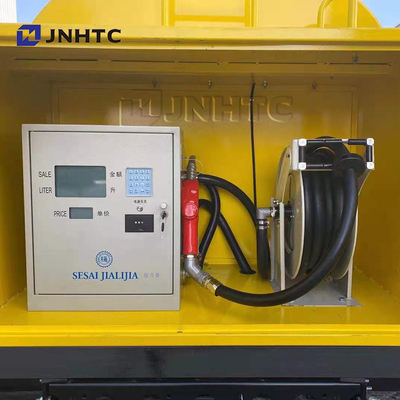 Sinotruk Howo 3000L 5000L Refueling Fuel Tanker Truck 4x2 Light Duty