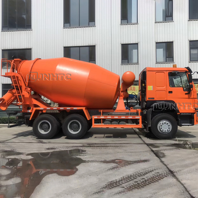 SINOTRUK HOWO Auto Loading Concrete Mixer 10 Wheeler 371hp 12m3