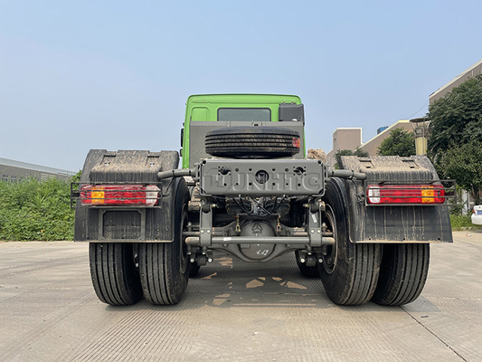 420hp Euro2 LHD Sinotruk Howo 10 Wheel Tractor Truck 50 Ton
