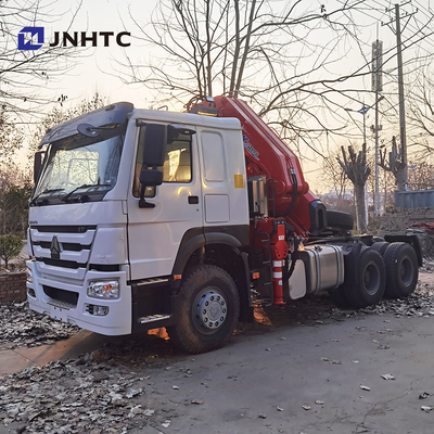 371hp 8 Ton Telescopic Crane Truck Sinotruk HOWO 6x4 40t 10 Wheels