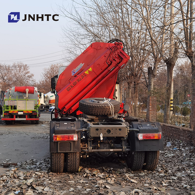 371hp 8 Ton Telescopic Crane Truck Sinotruk HOWO 6x4 40t 10 Wheels