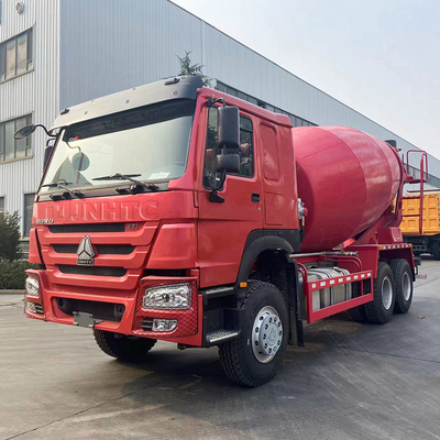 10 Wheels SINOTRUK HOWO Concrete Mixing Truck 6x4 Red